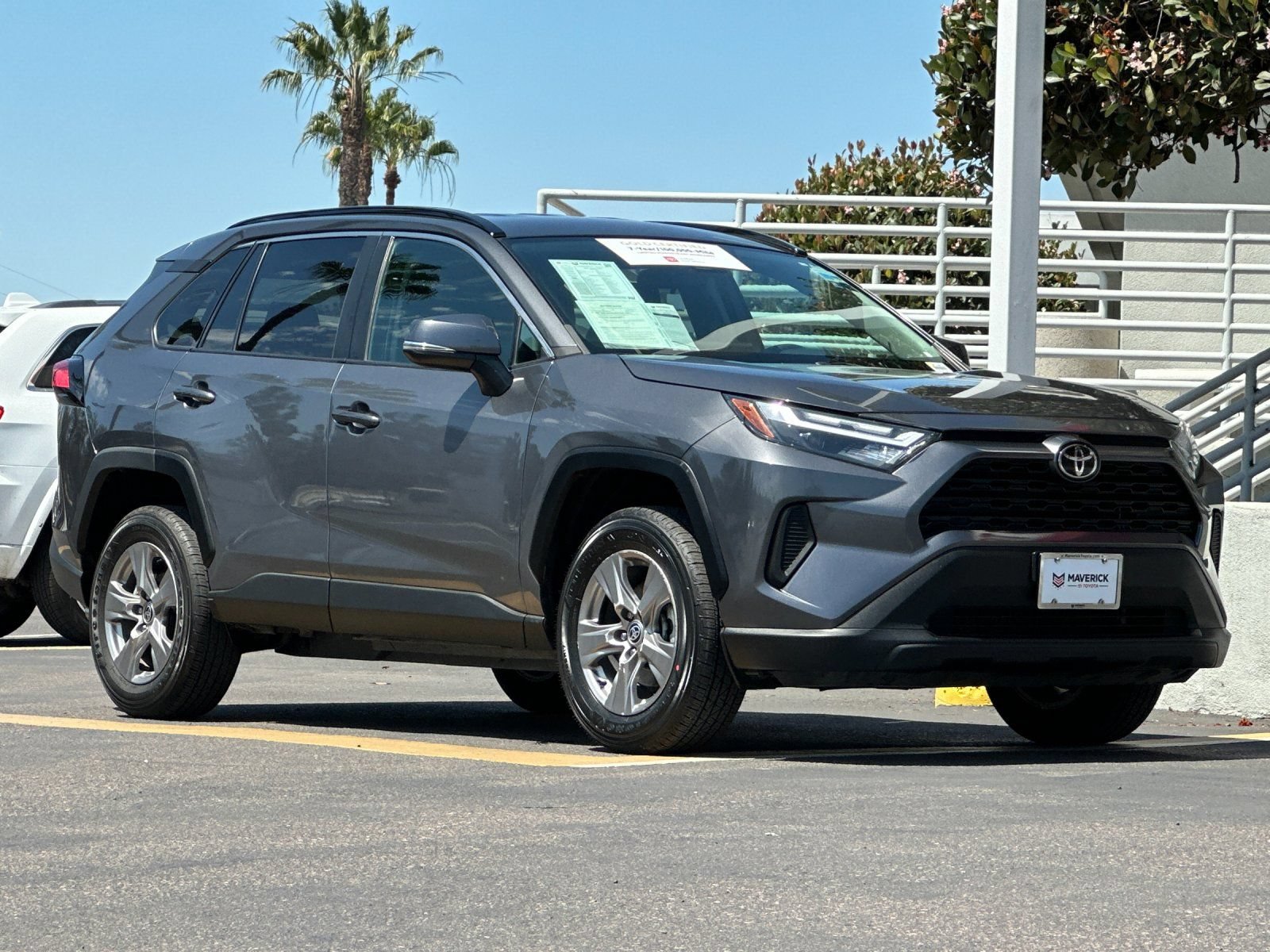 Used 2024 Toyota RAV4 XLE FWD image 8