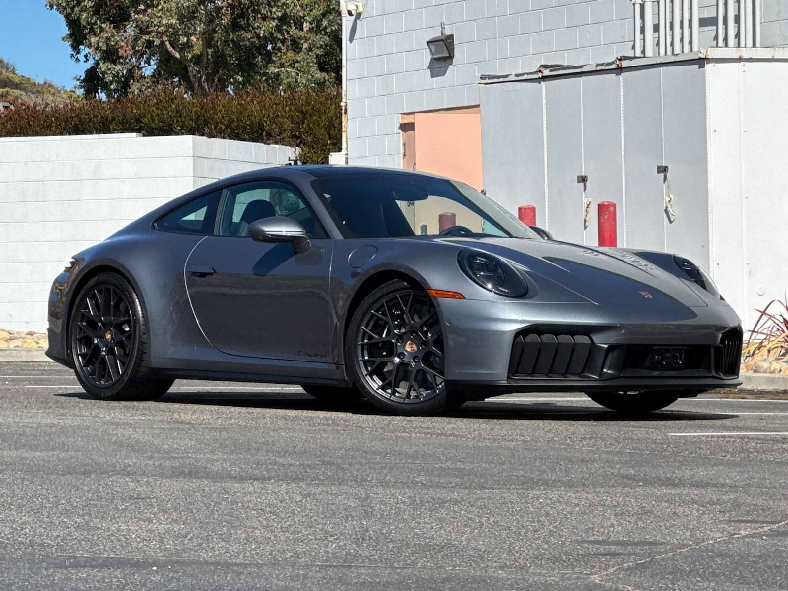 Used 2025 Porsche 911 Carrera 4 GTS image 10