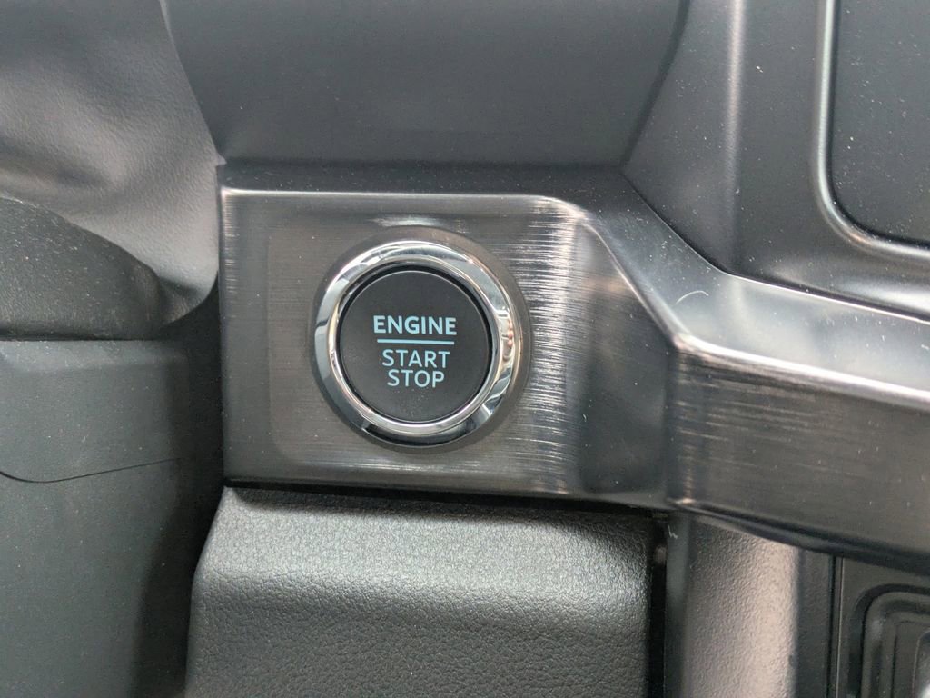 New 2025 Ford F550 4x4 Crew Cab Super Duty image 23