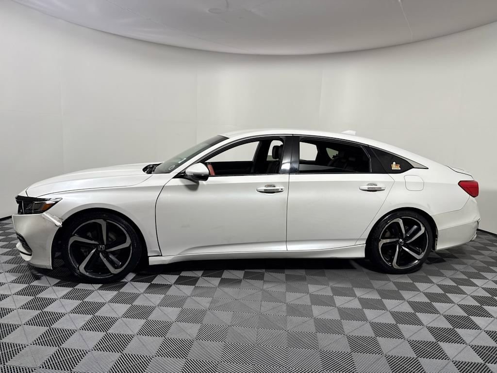 Used 2019 Honda Accord Sport image 3