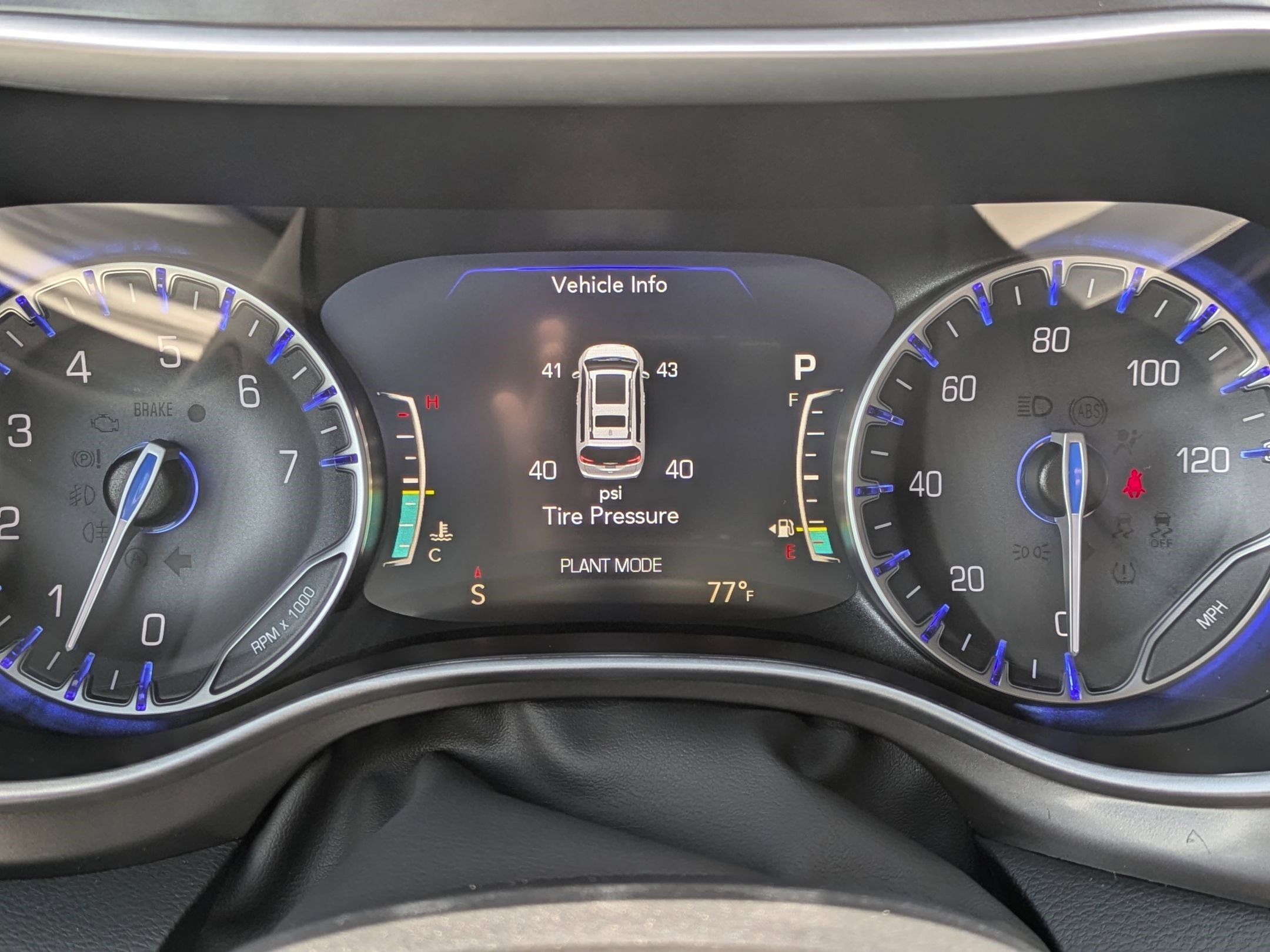 New 2026 Chrysler Pacifica Select image 9