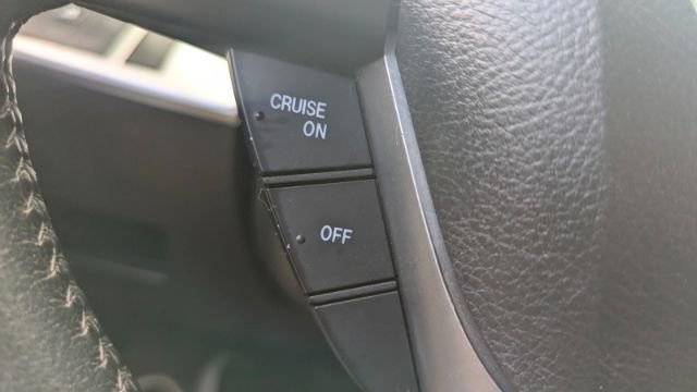 Used 2012 MAZDA MAZDA3 i Touring FWD image 26