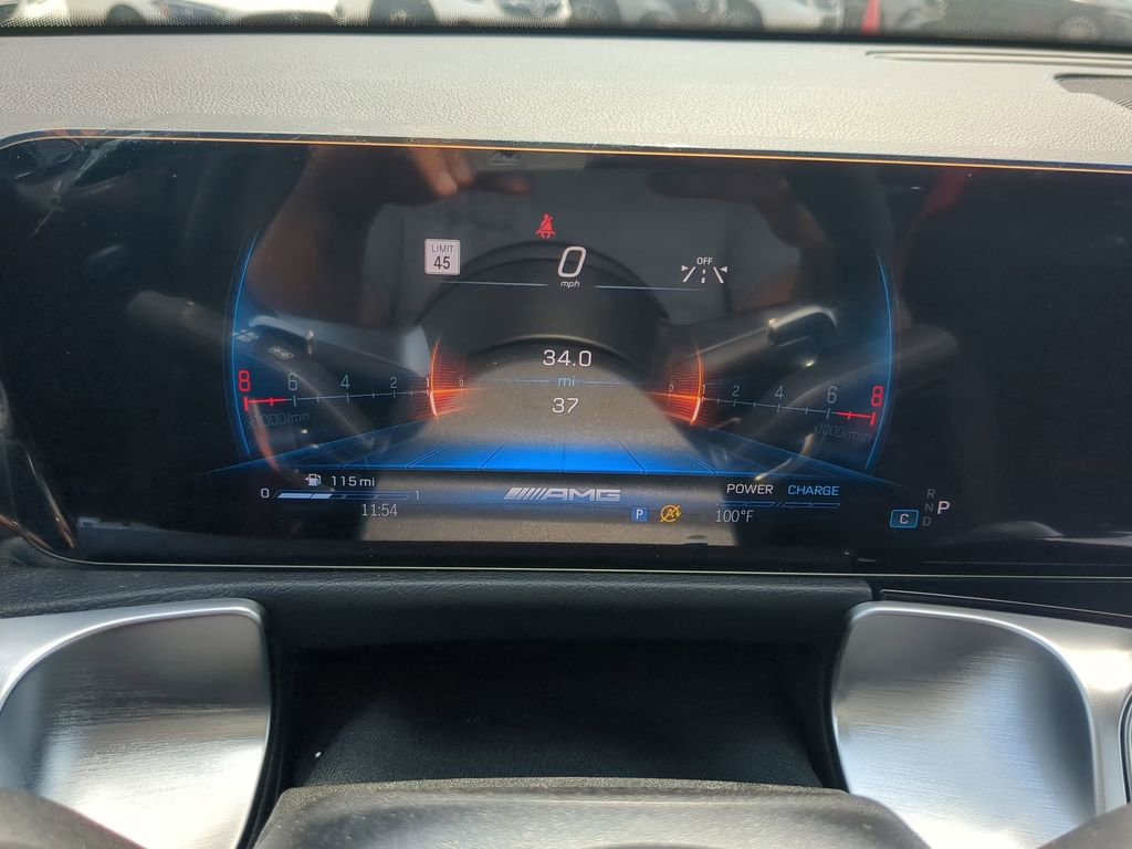 New 2024 Mercedes-Benz GLB 35 AMG 4MATIC image 15