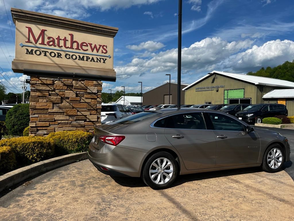 Used 2022 Chevrolet Malibu LT FWD image 5