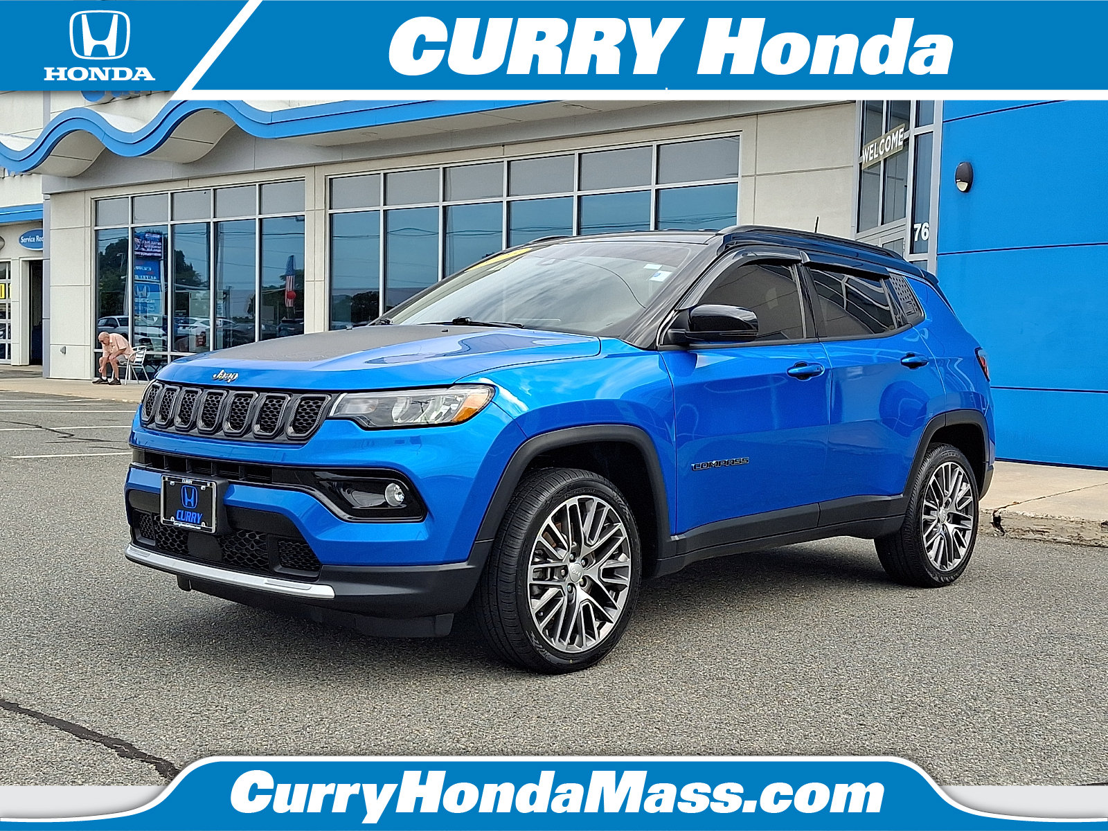 Used 2023 Jeep Compass Limited w/ Elite Group AWD/4WD image 1