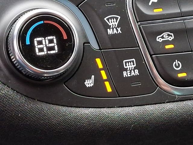 Used 2024 Chevrolet Malibu LT image 29