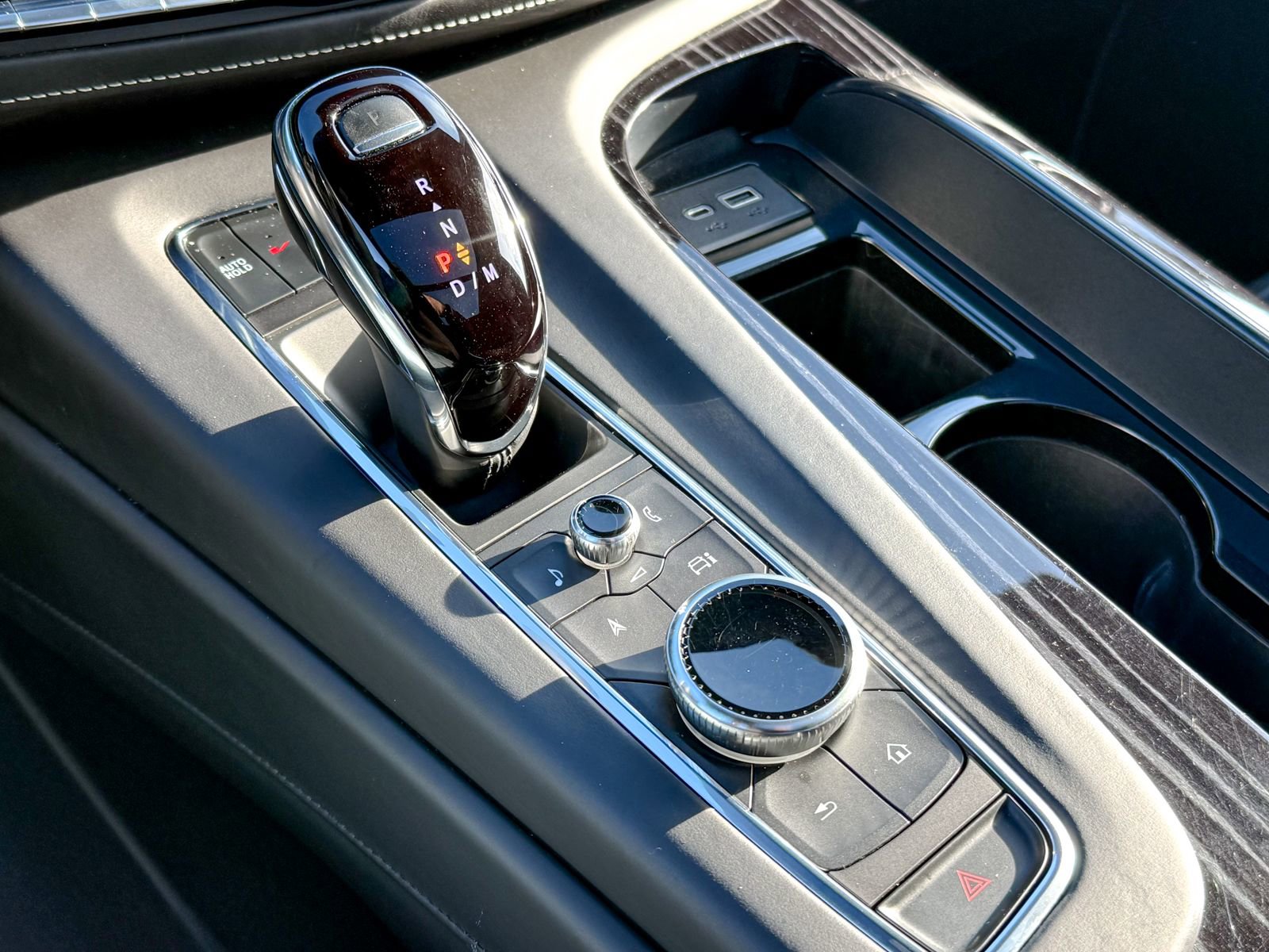 Used 2023 Cadillac Escalade V image 22