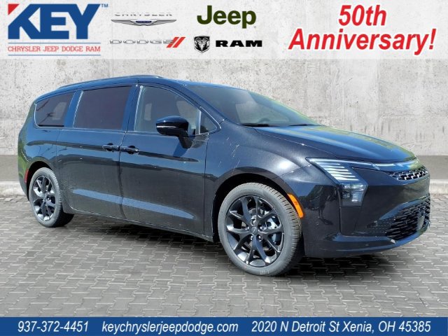 New 2027 Chrysler Pacifica Limited