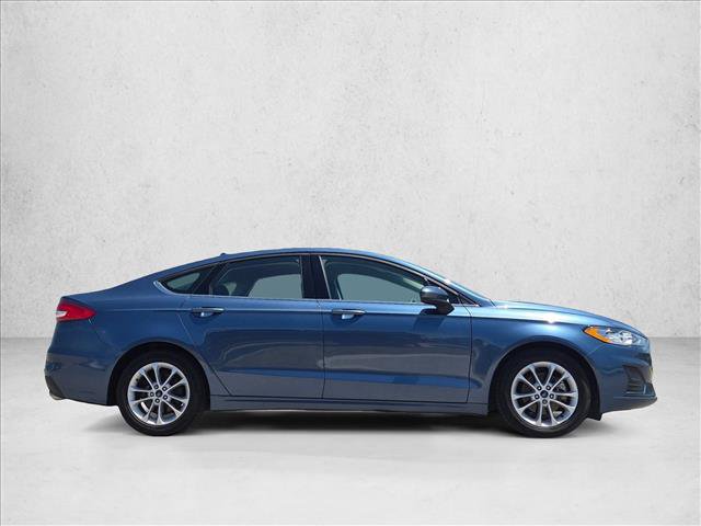 Used 2019 Ford Fusion SE FWD image 4