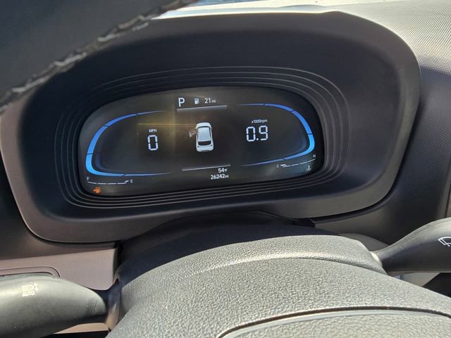Used 2025 Hyundai Venue SEL FWD image 29