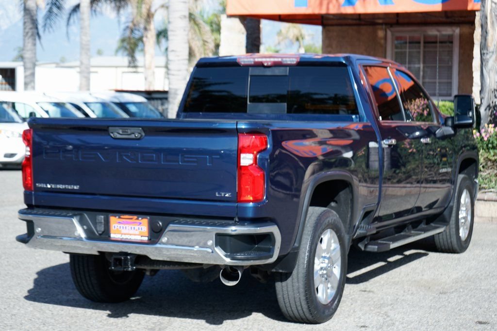 Used 2020 Chevrolet Silverado 2500 LTZ w/ LTZ Premium Package AWD/4WD image 9