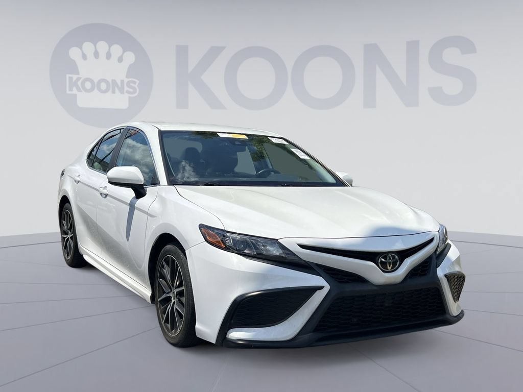 Used 2021 Toyota Camry SE FWD image 8
