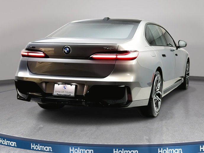 New 2026 BMW 740i xDrive image 4