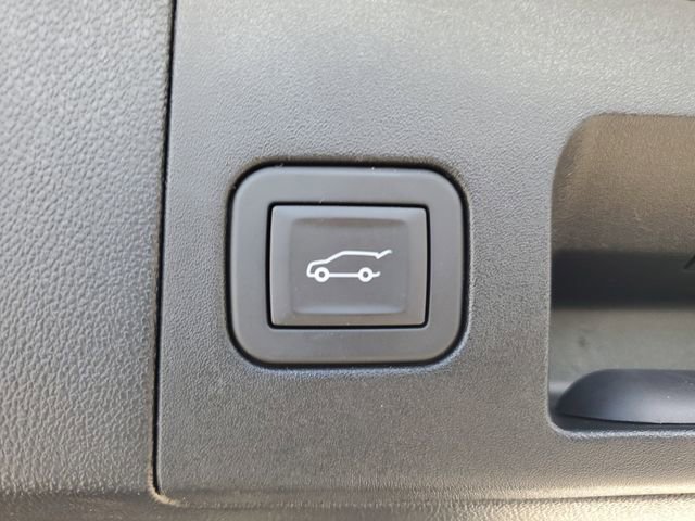 Used 2025 Cadillac XT5 Premium Luxury image 33