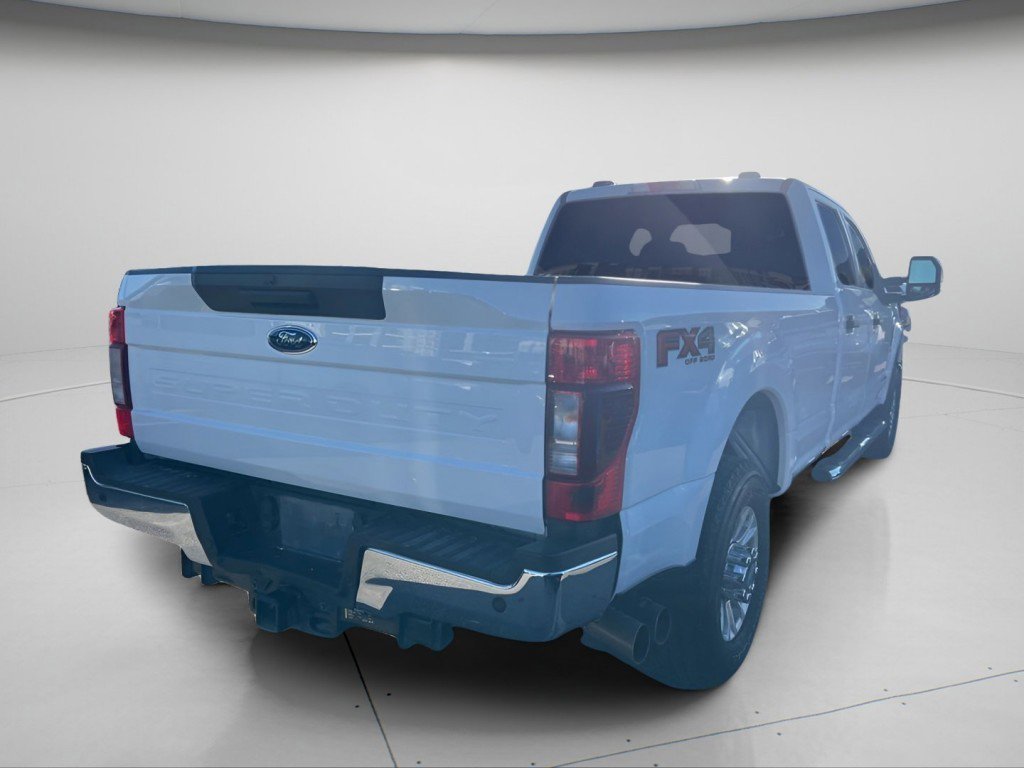 Certified 2022 Ford F350 XLT w/ XLT Value Package image 8