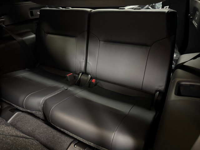 New 2025 Mitsubishi Outlander SEL image 25