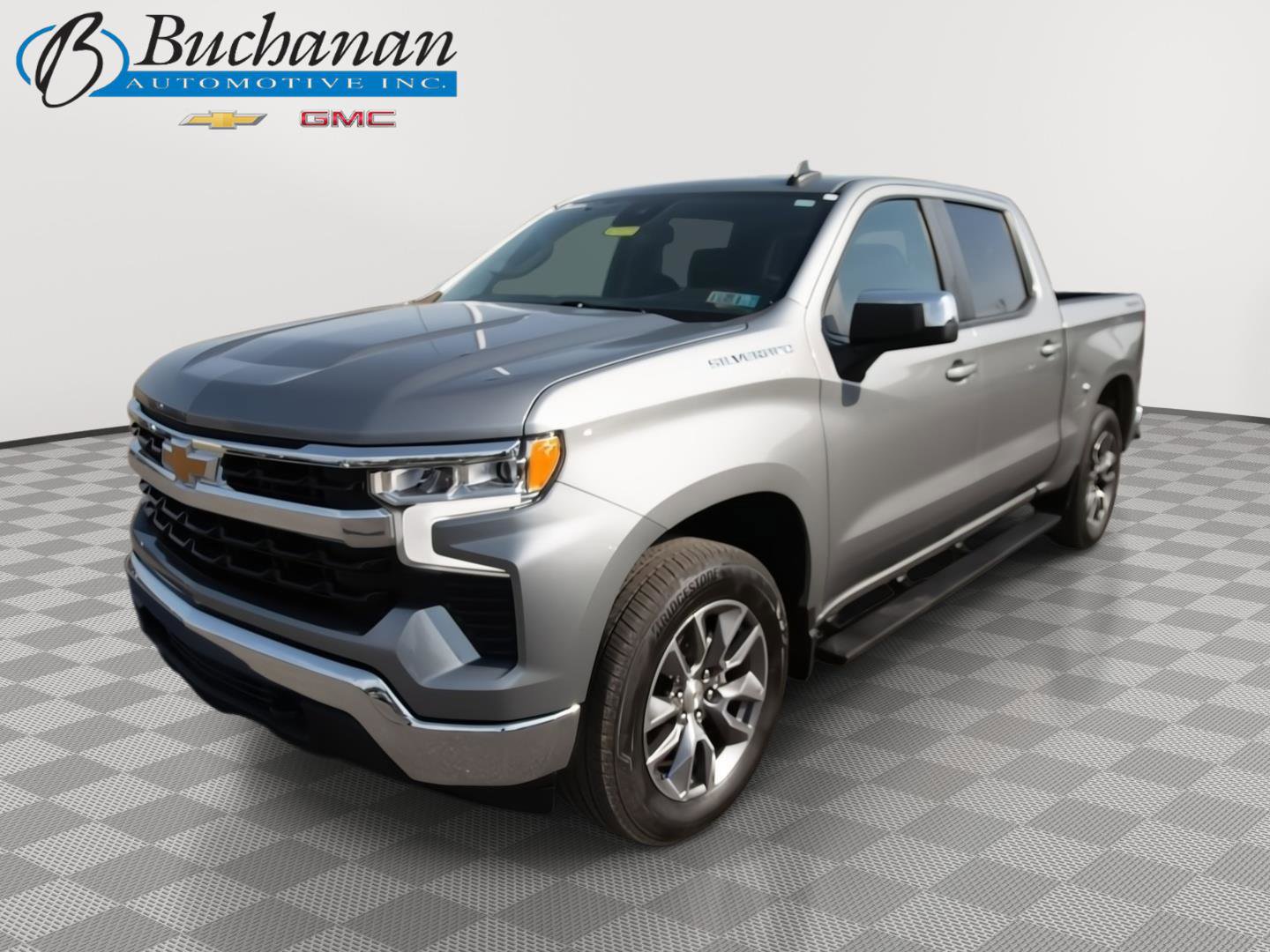 Used 2023 Chevrolet Silverado 1500 LT AWD/4WD image 1