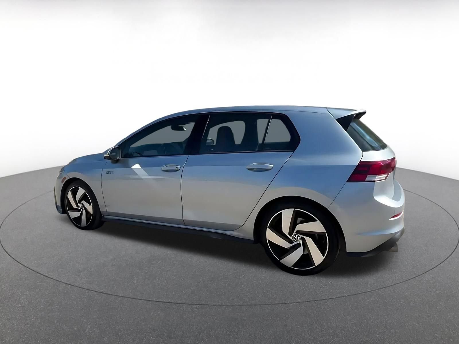 Used 2026 Volkswagen Golf S FWD image 9