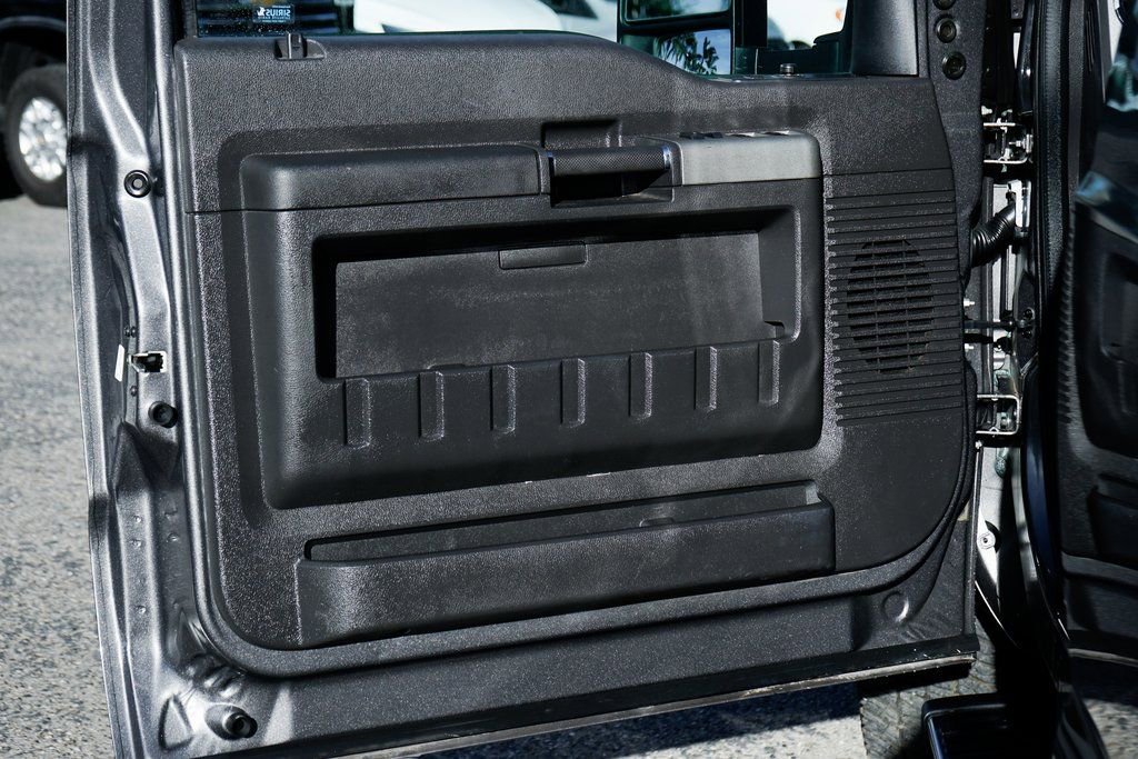 Used 2012 Ford F350 Lariat w/ Chrome Pkg image 14