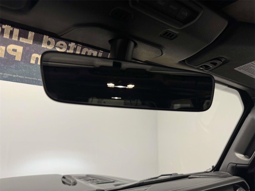 Used 2019 Jeep Wrangler Unlimited Sahara w/ Quick Order Package 24M Moab image 28