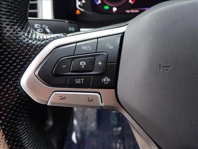 Used 2020 Volkswagen Atlas Cross Sport SEL Premium R-Line image 18