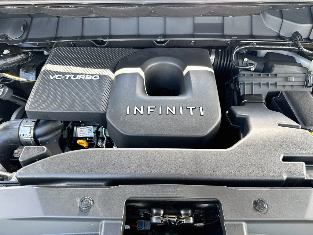 Used 2027 INFINITI QX60 Luxe w/ Cargo Package FWD image 34