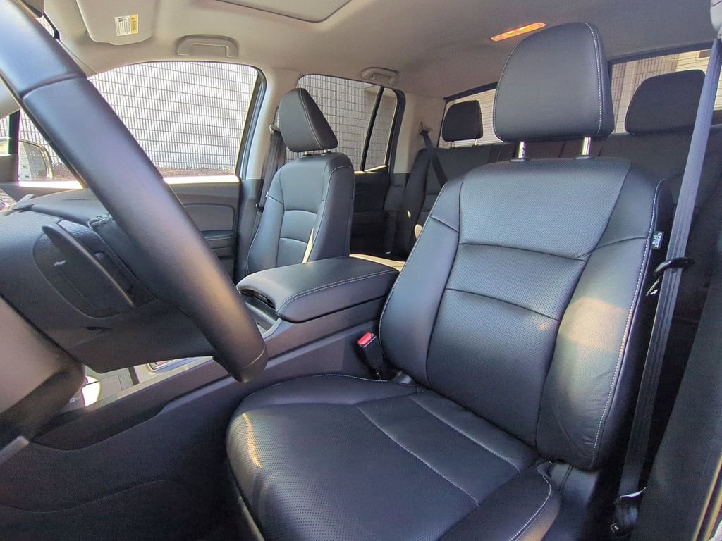 Used 2025 Honda Ridgeline RTL image 24