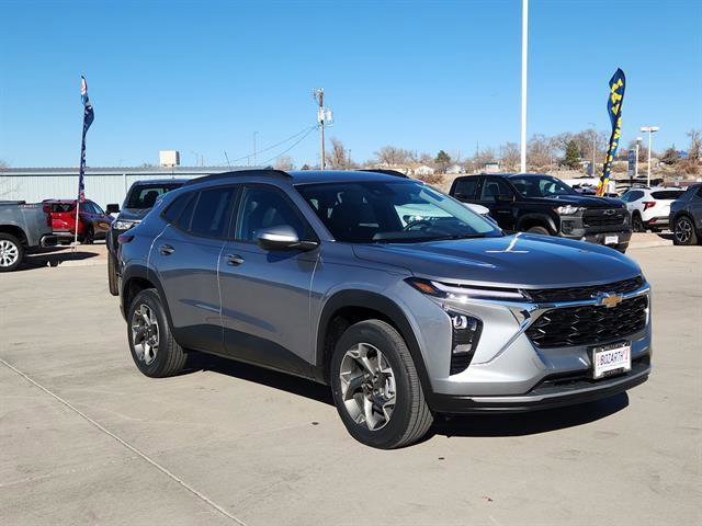 New 2026 Chevrolet Trax LT w/ Driver Confidence Package