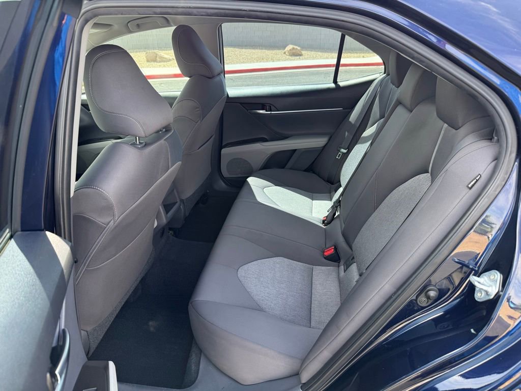 Used 2021 Toyota Camry LE image 19