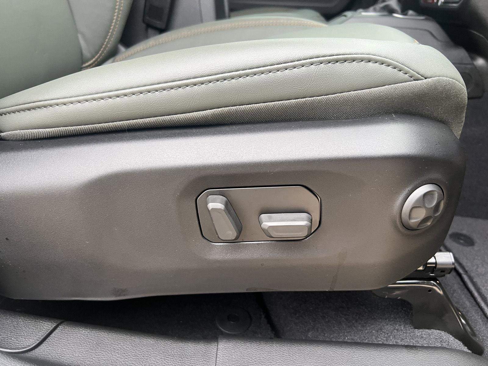 New 2026 Jeep Gladiator Mojave image 34