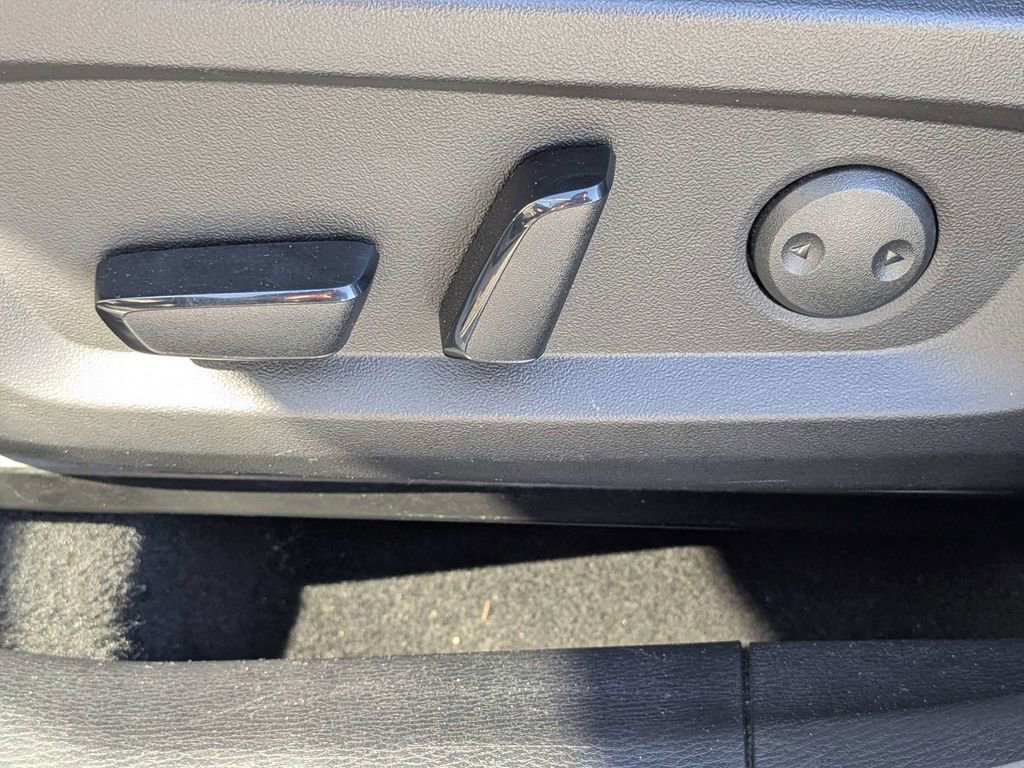 Used 2024 Mitsubishi Outlander SE image 21