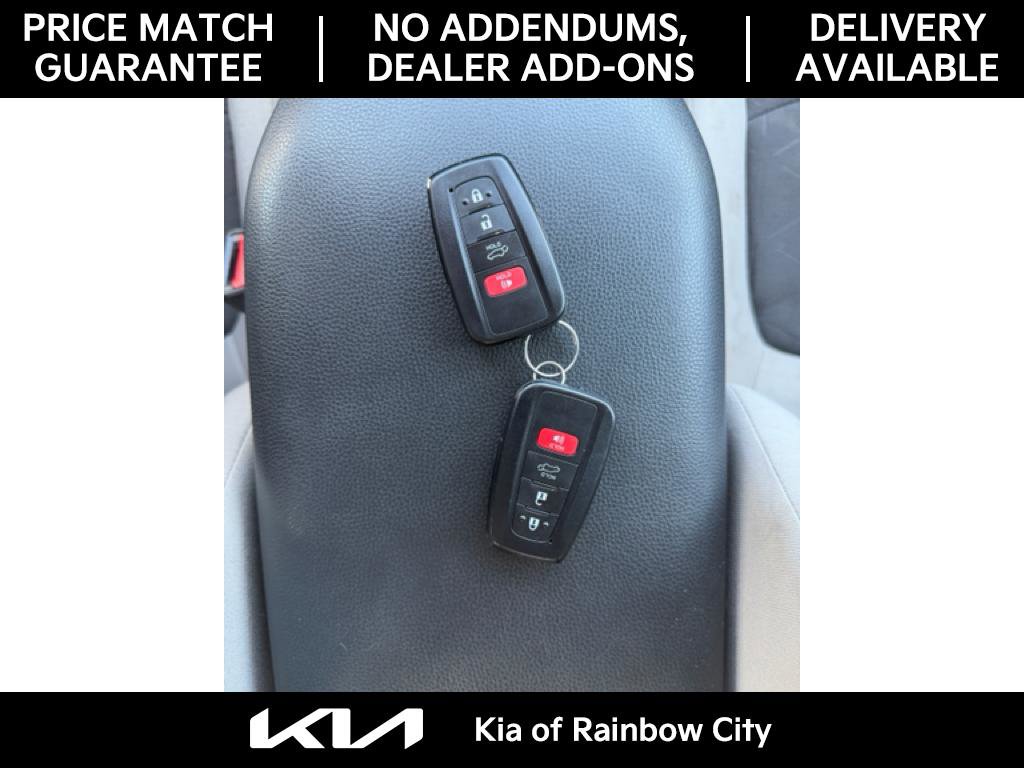 Used 2023 Toyota RAV4 XLE w/ Convenience Package FWD image 35