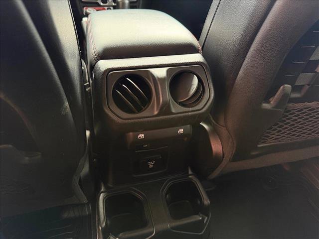 Used 2021 Jeep Gladiator Rubicon AWD/4WD image 18