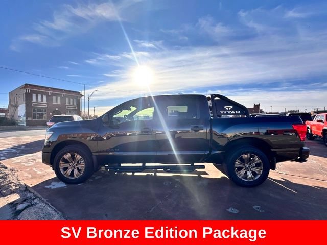 Certified 2024 Nissan Titan SV w/ SV Bronze Edition Package AWD/4WD image 6