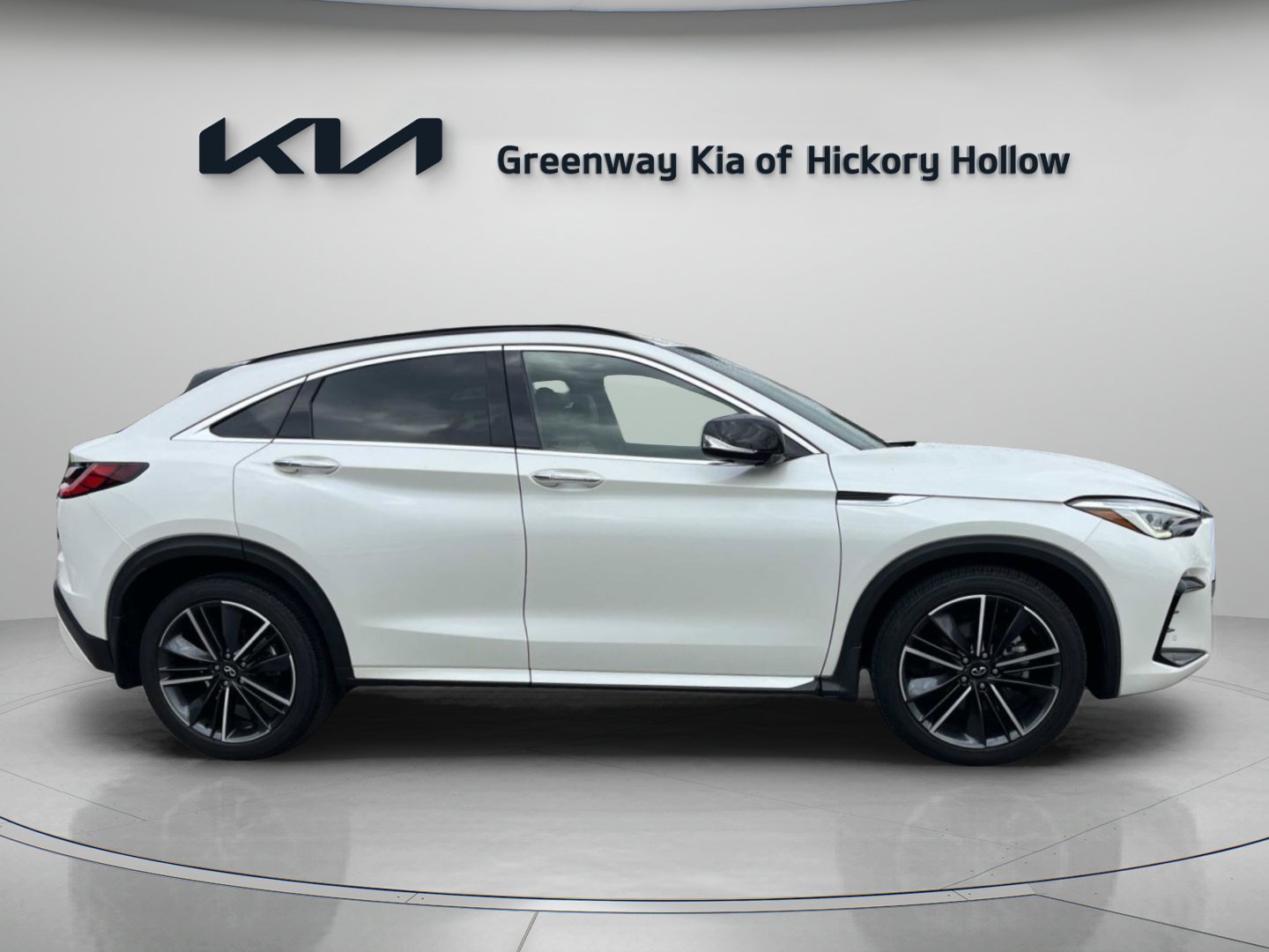 Used 2023 INFINITI QX55 Sensory w/ Lighting Package AWD/4WD image 8