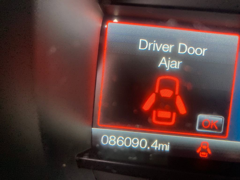 Used 2018 Ford Edge SEL w/ Equipment Group 201A image 20