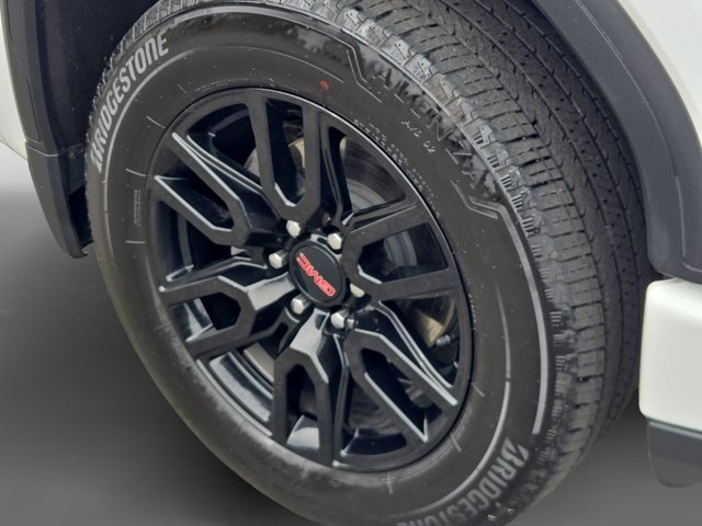 Used 2024 GMC Sierra 1500 Elevation AWD/4WD image 17