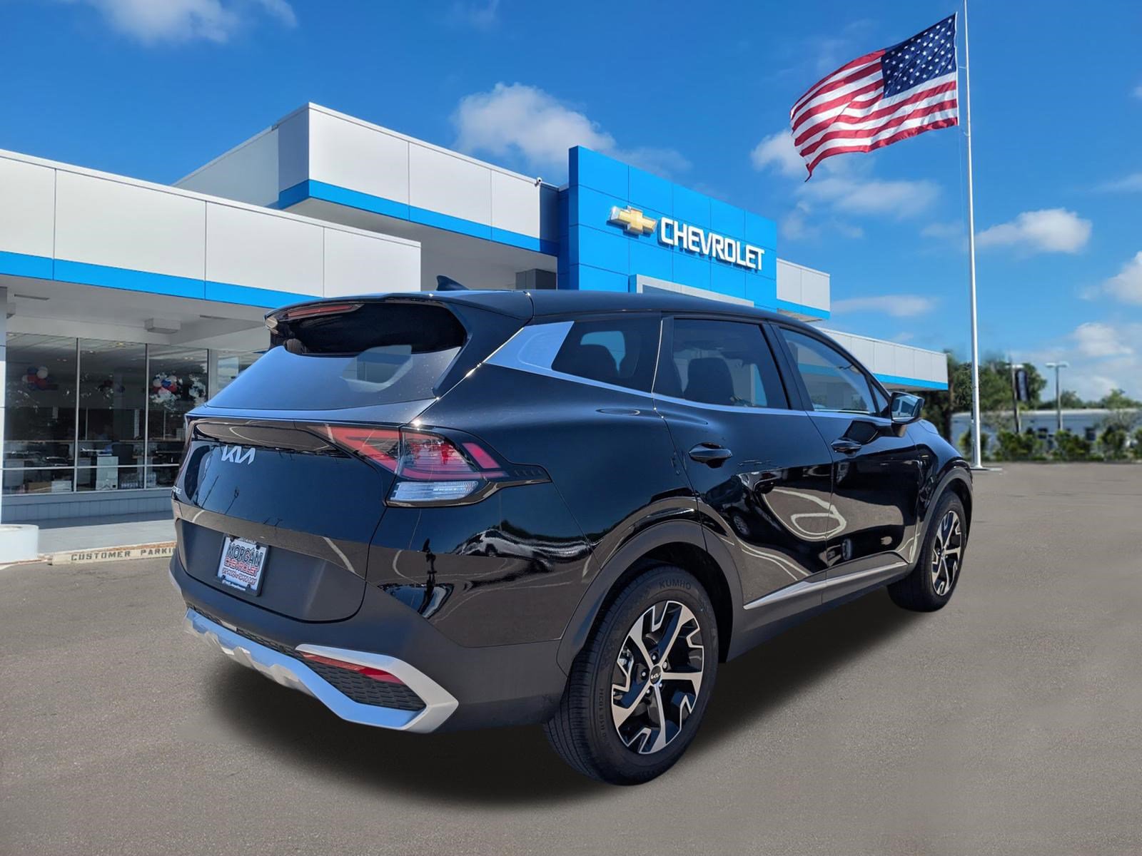 Used 2025 Kia Sportage EX FWD image 4