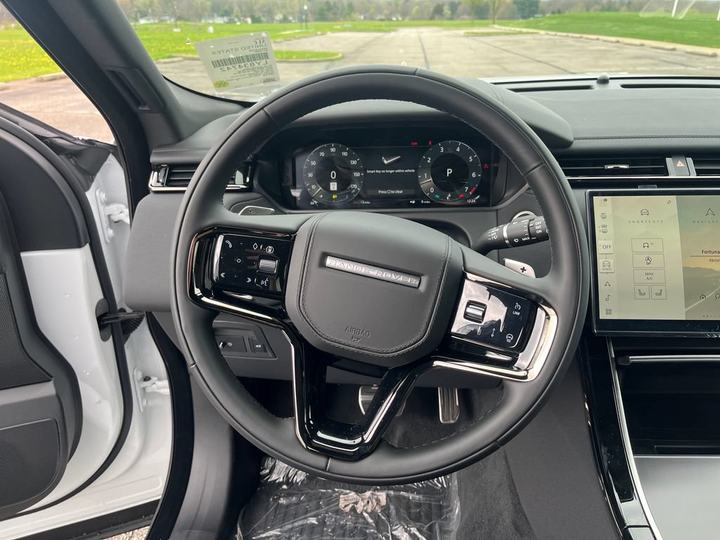New 2026 Land Rover Range Rover Velar Dynamic SE AWD/4WD image 13