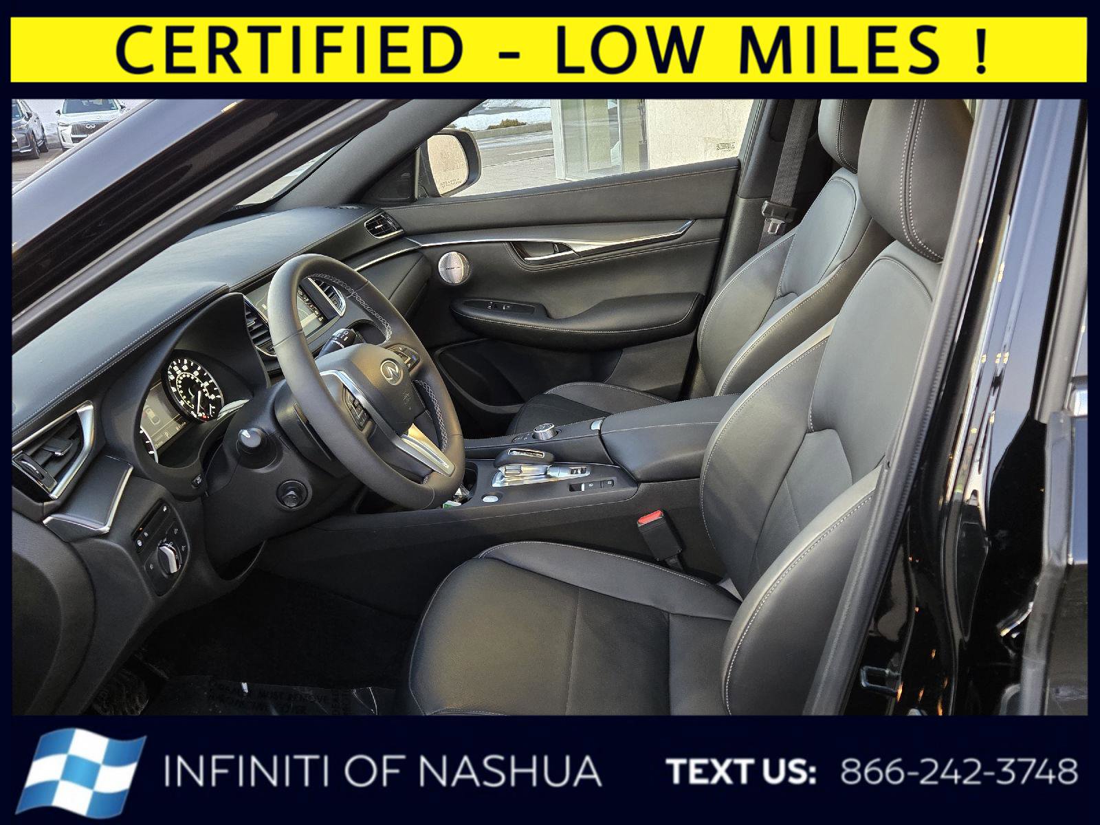 Certified 2025 INFINITI QX55 Essential image 3