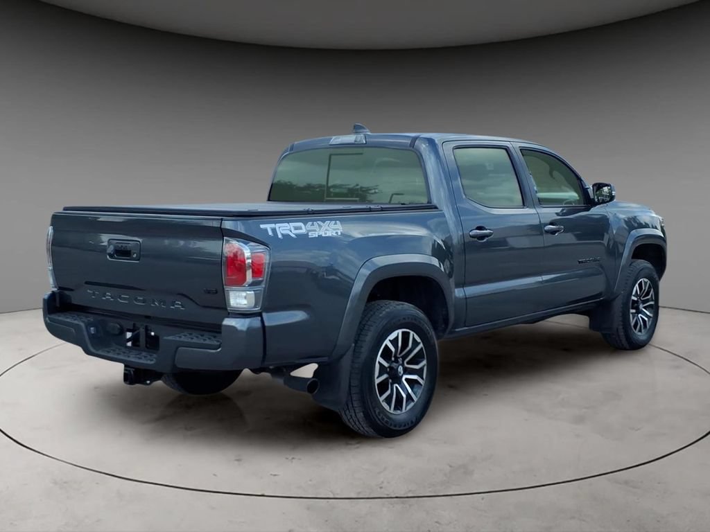 Used 2022 Toyota Tacoma TRD Sport w/ Black Out Package (TMS) AWD/4WD image 9