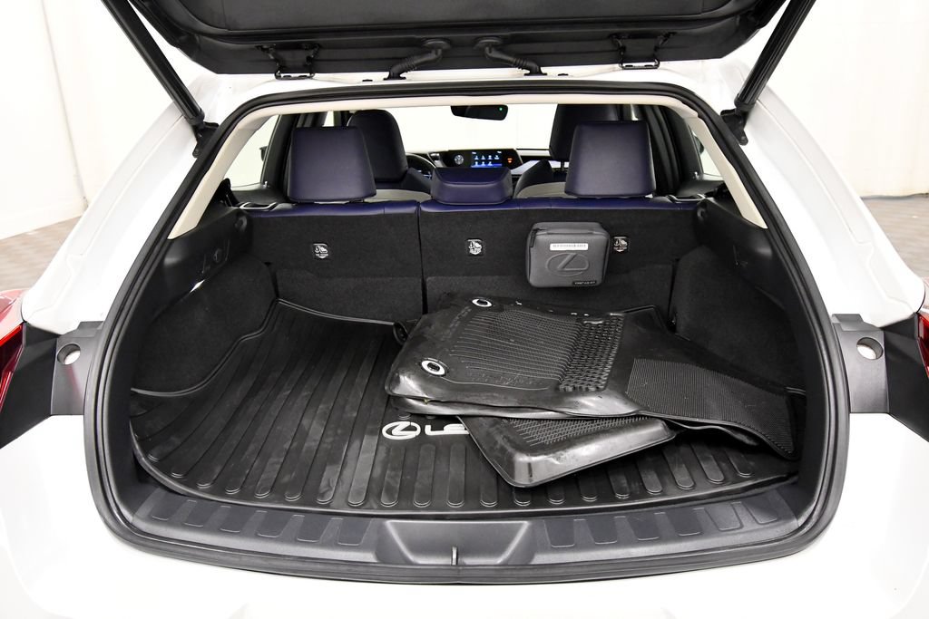 Used 2022 Lexus UX 250h w/ Premium Package AWD/4WD image 7