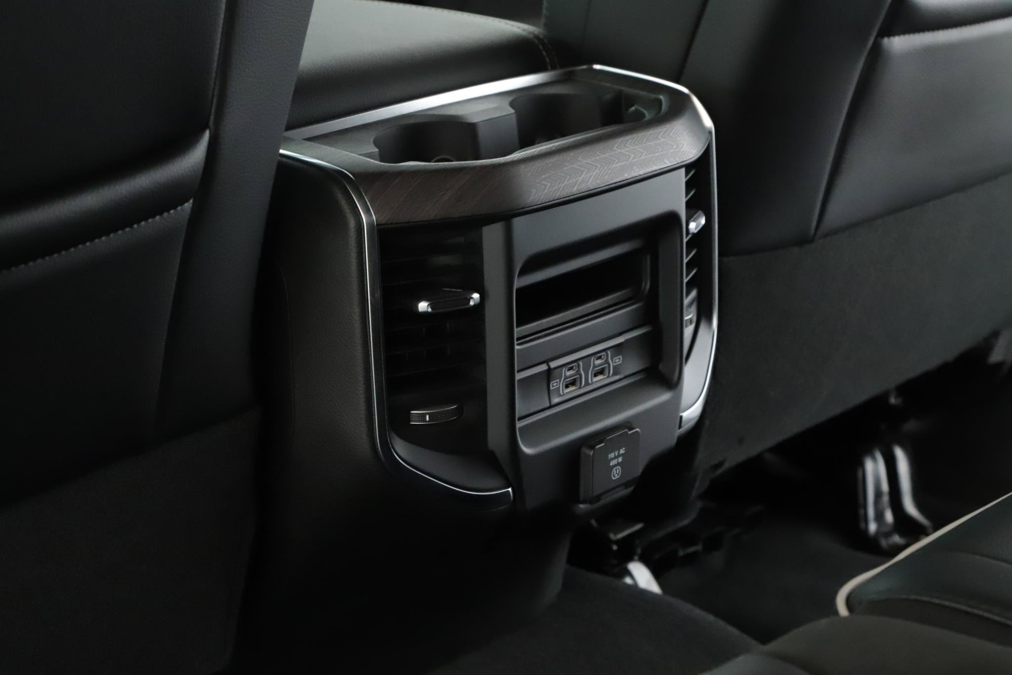 Used 2026 RAM 2500 Laramie w/ Night Edition AWD/4WD image 6