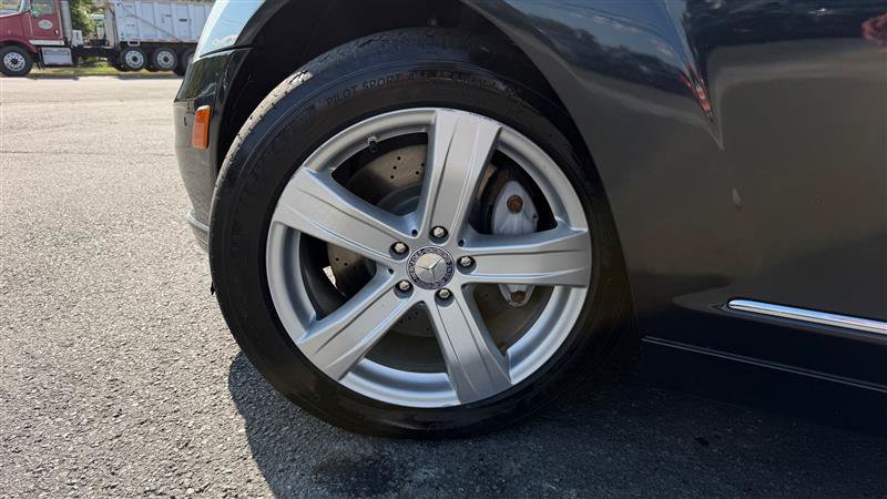 Used 2012 Mercedes-Benz S 550 4MATIC image 15