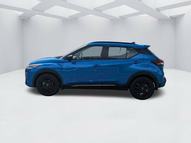 Used 2024 Nissan Kicks SR FWD image 9