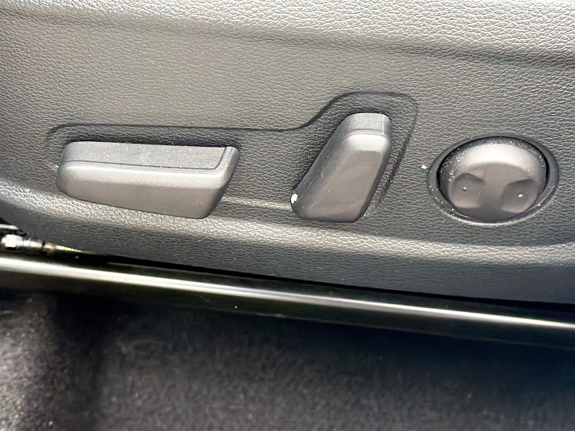 Used 2023 Kia Seltos SX AWD/4WD image 23