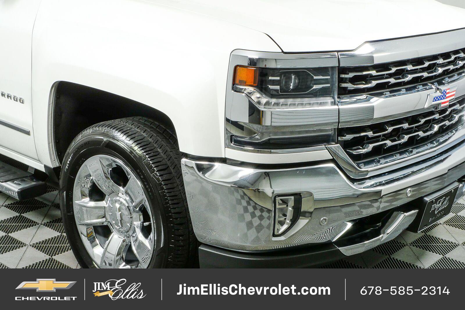 Certified 2017 Chevrolet Silverado 1500 LTZ w/ High Desert Package AWD/4WD image 34
