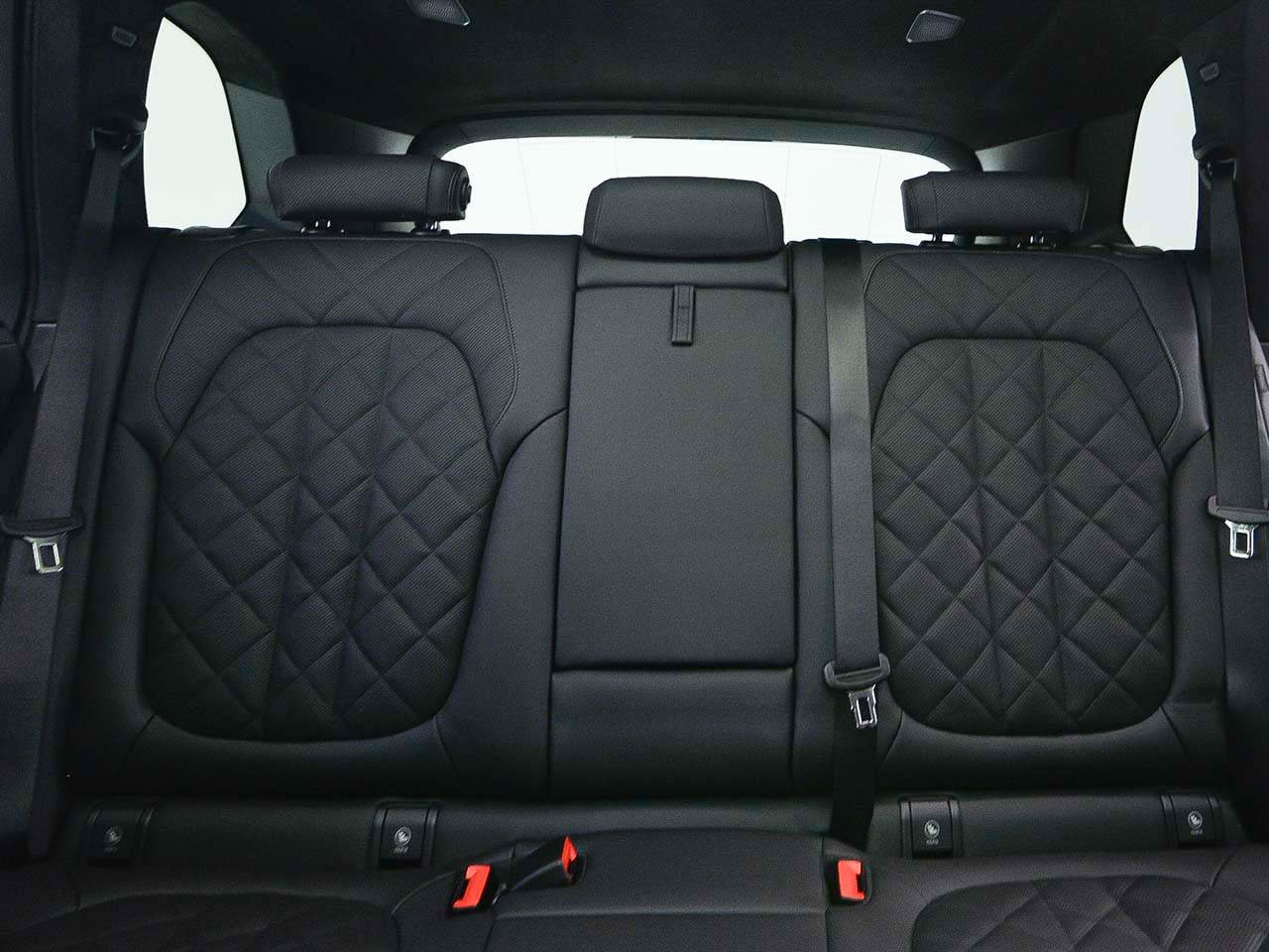 New 2026 BMW X5 M60i image 9