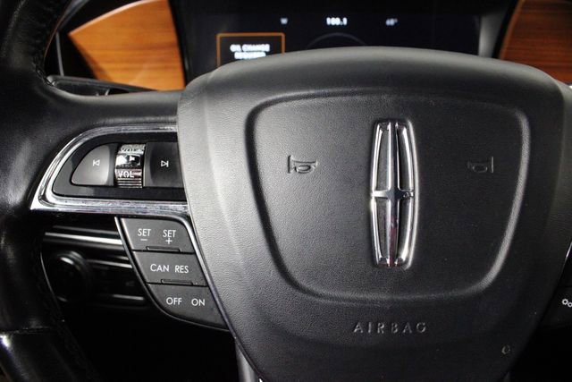 Used 2019 Lincoln Navigator Premiere image 25