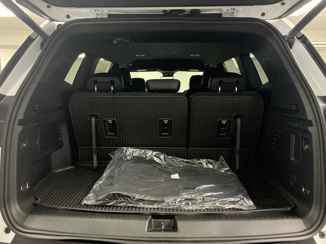 New 2026 GMC Acadia Elevation w/ Elevation Premium Package AWD/4WD image 26
